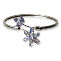 Gold Tone Star Bangle Bracelet
